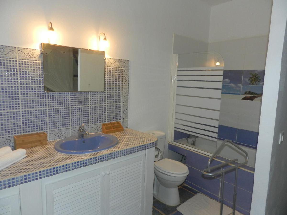 Villa Le Bord Bleu Le Moule Buitenkant foto